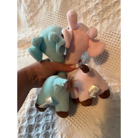 2 Dan Dee Baby Giraffes - Picture 8 of 8